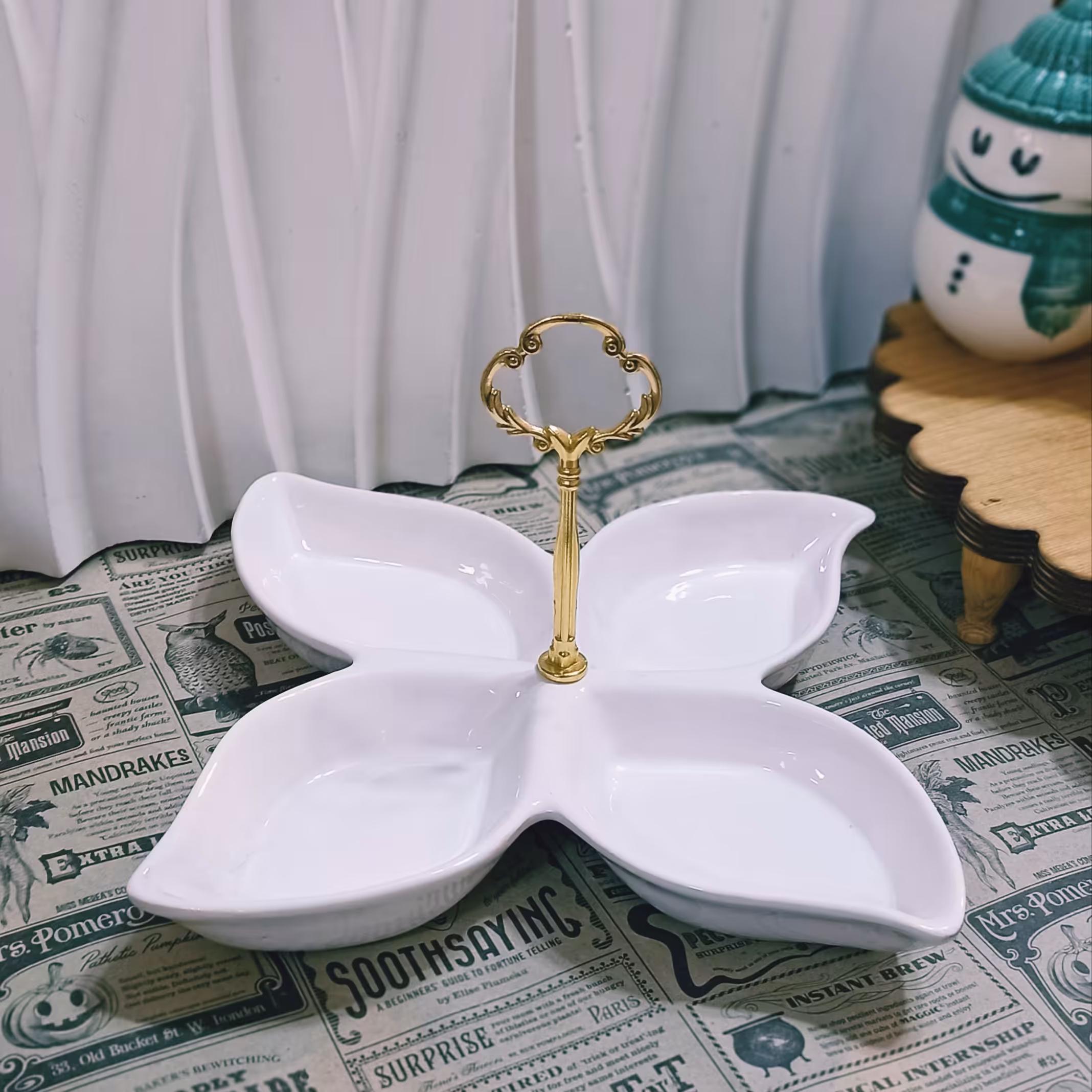 ظرف سرامیکی طرح قلب4خانه  دسته دار