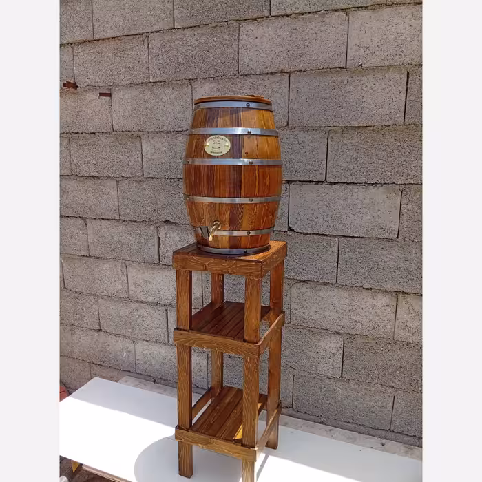 بشکه چوبی  پایه بلند (کلمن) 10 لیتری 2جداره مخزن پلاستیکی  پایه 70 سانتی بلند   6تسمه براق  شیر برنجی ضمانت کیفییت