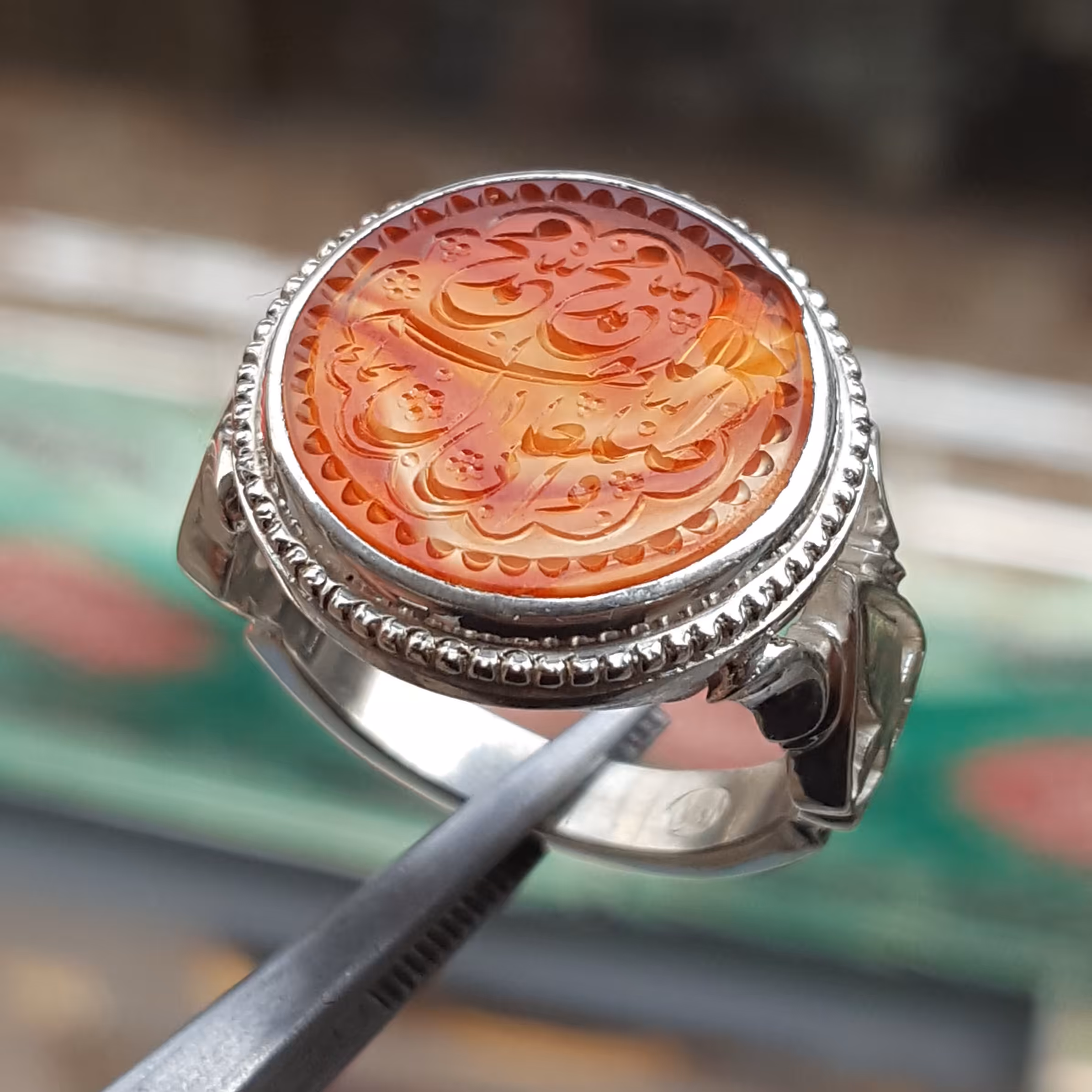 نگین عقیق یمن درجه یک 2 رنگ 