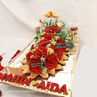 سینی حنا طرح آبشاری با جوجه و جام گیفت قلبی