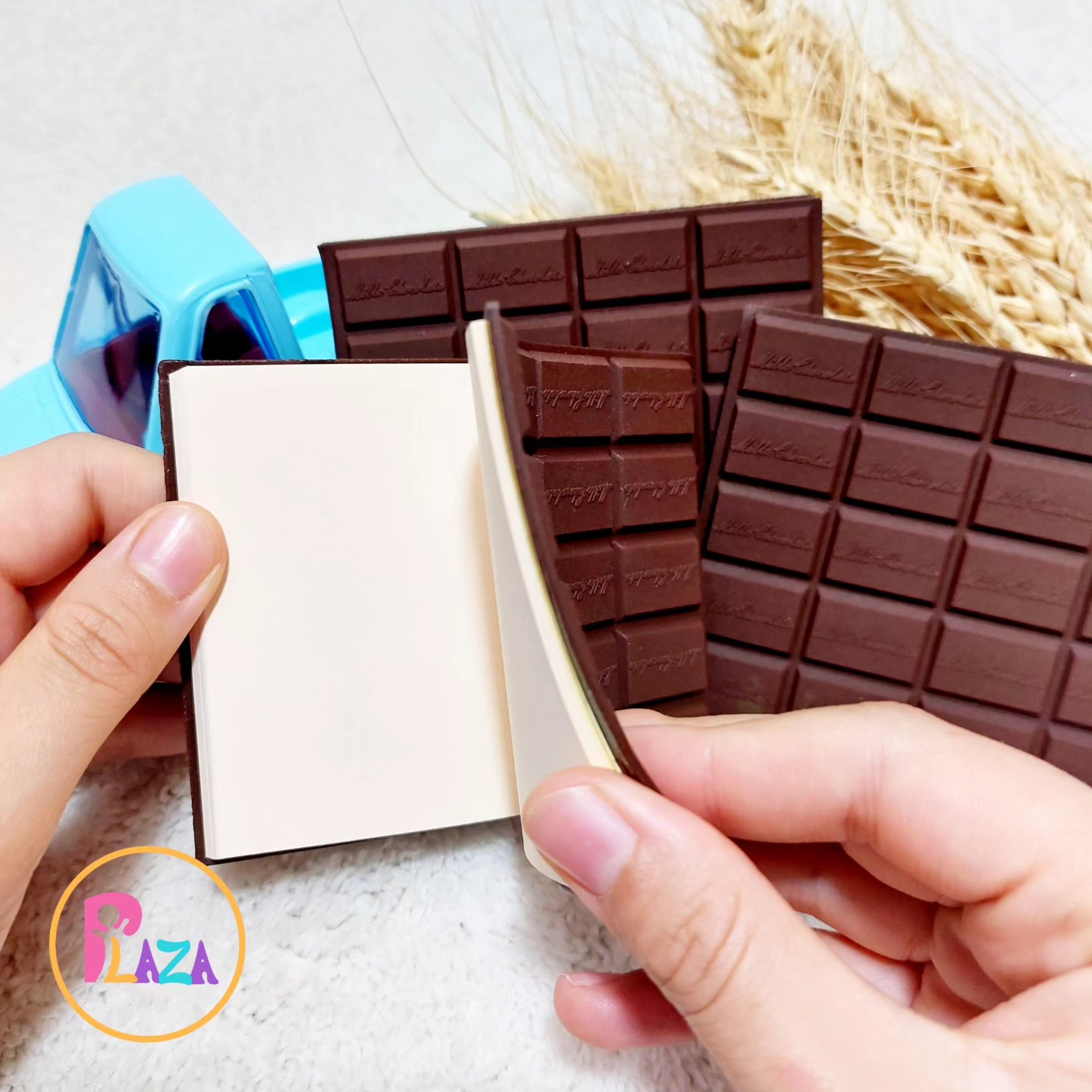 دفترچه فانتزی شکلاتی با بوی کاکائو
