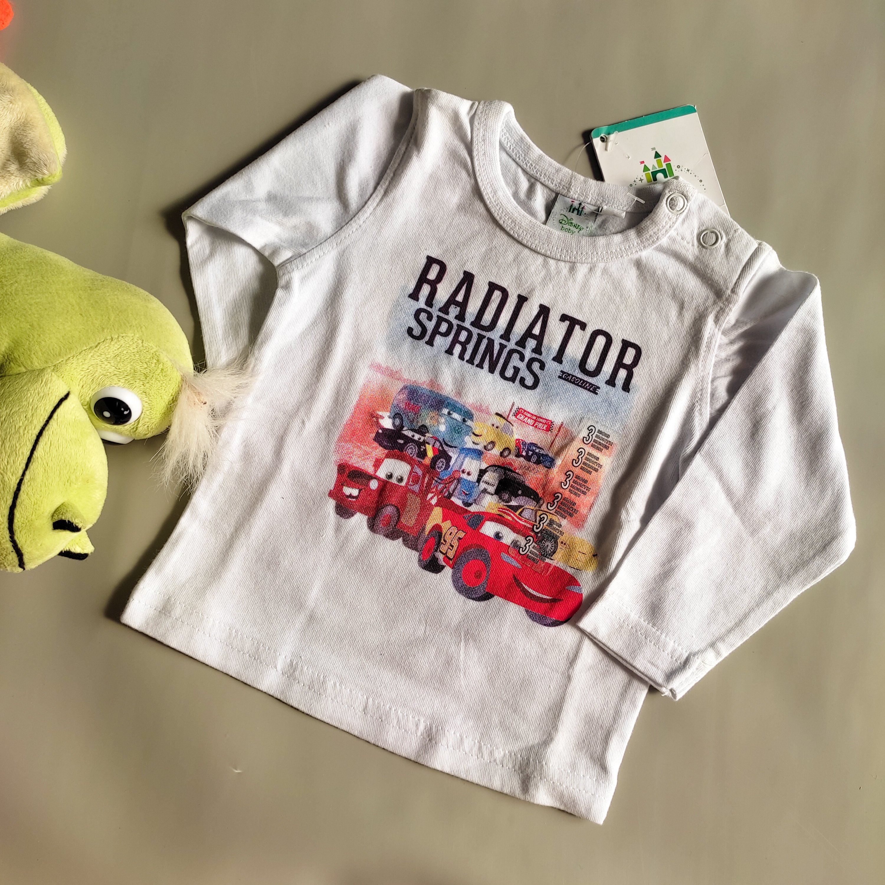 بلوز نوزادی وارداتی برند(disney) با ارسال رایگان