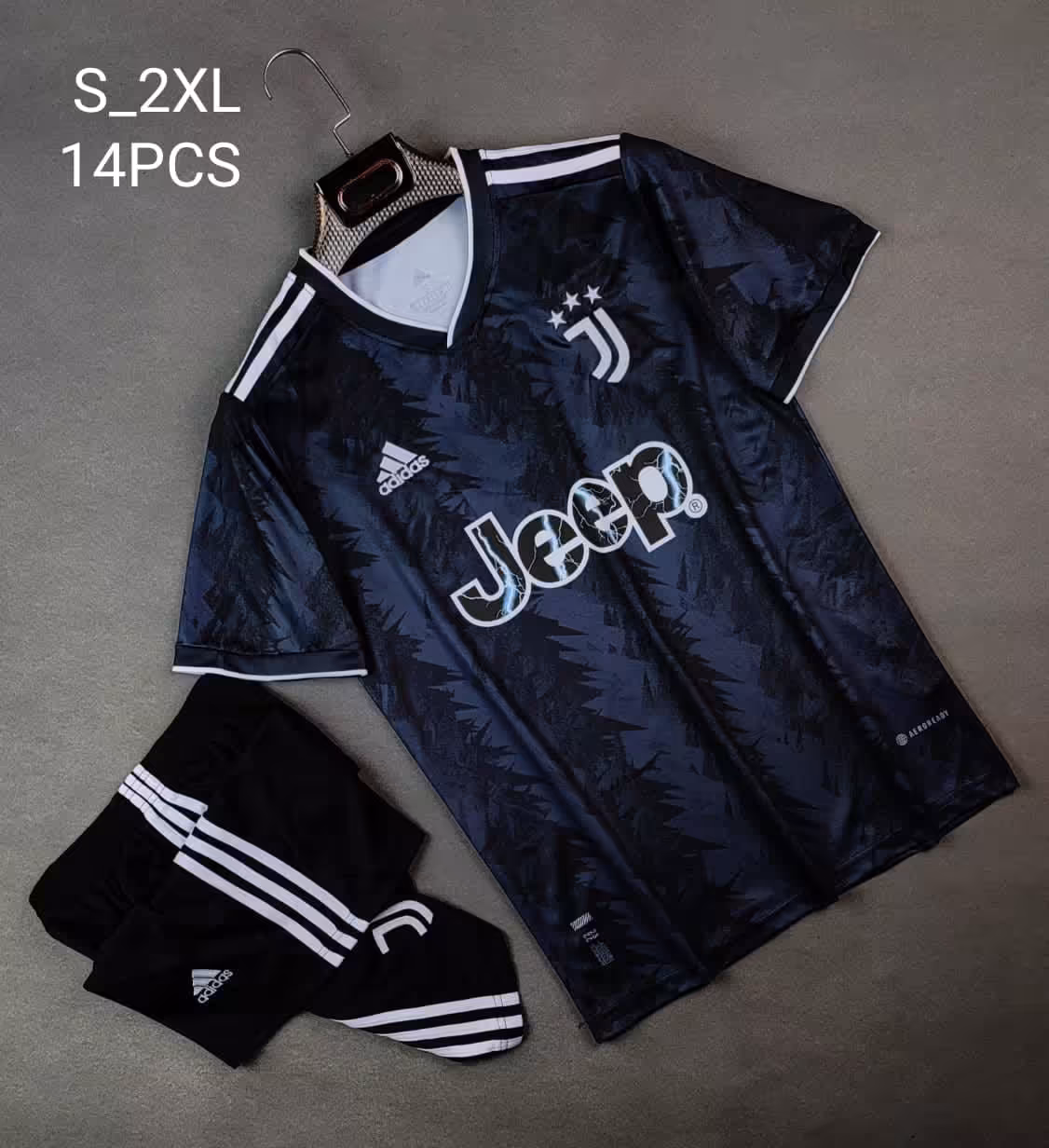 کیت دوم یوونتوس (پیراهن شورت) فصل 2022-2023