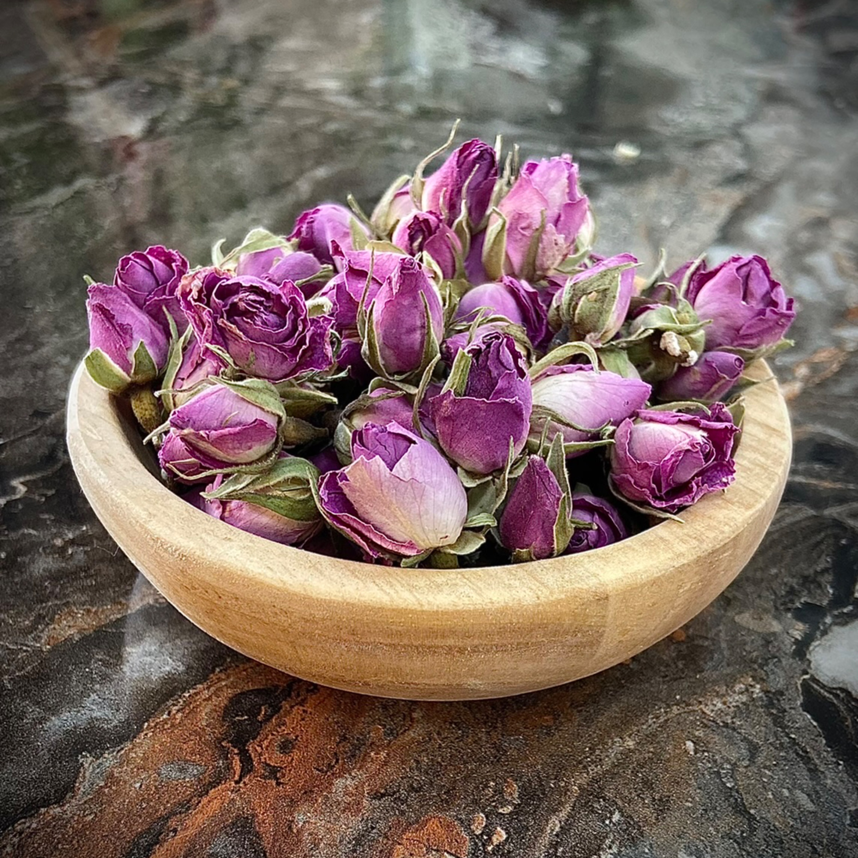 غنچه گل سرخ تازه و معطر(300گرم)