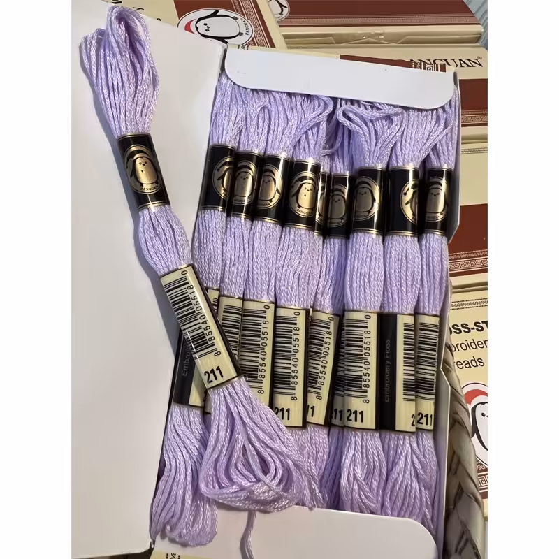 نخ گلدوزی پنگوئن کد P-211 پک 24 عددی