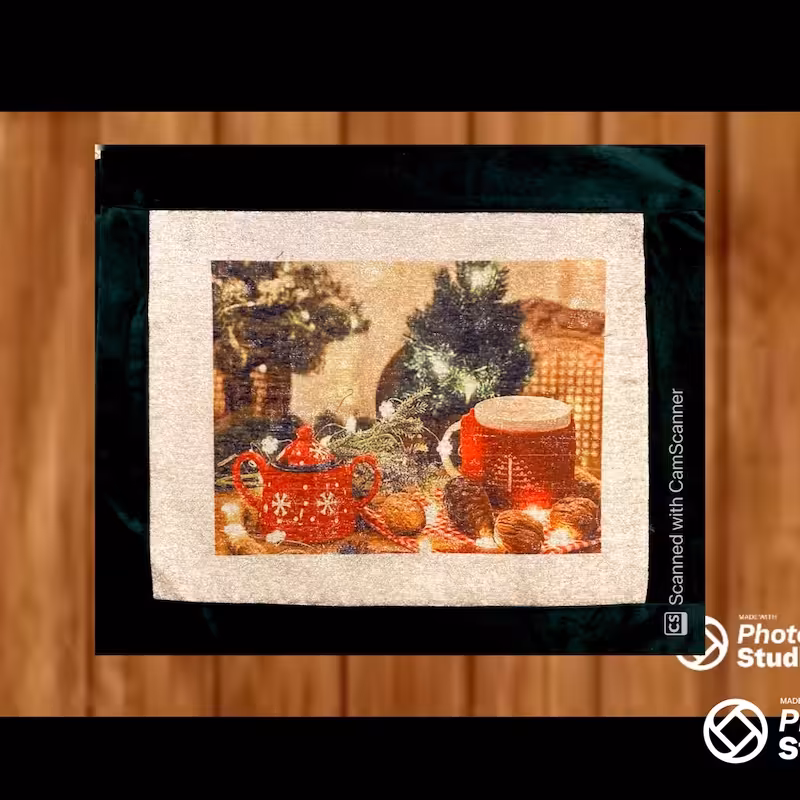 زیربشقابی مخمل سبز با پارچه اکلیلی06