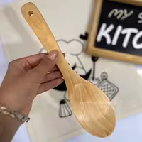 کفگیر چوبی بلند