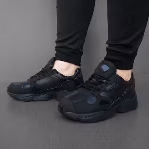 کفش کتانی آدیداس فالکون چرمی