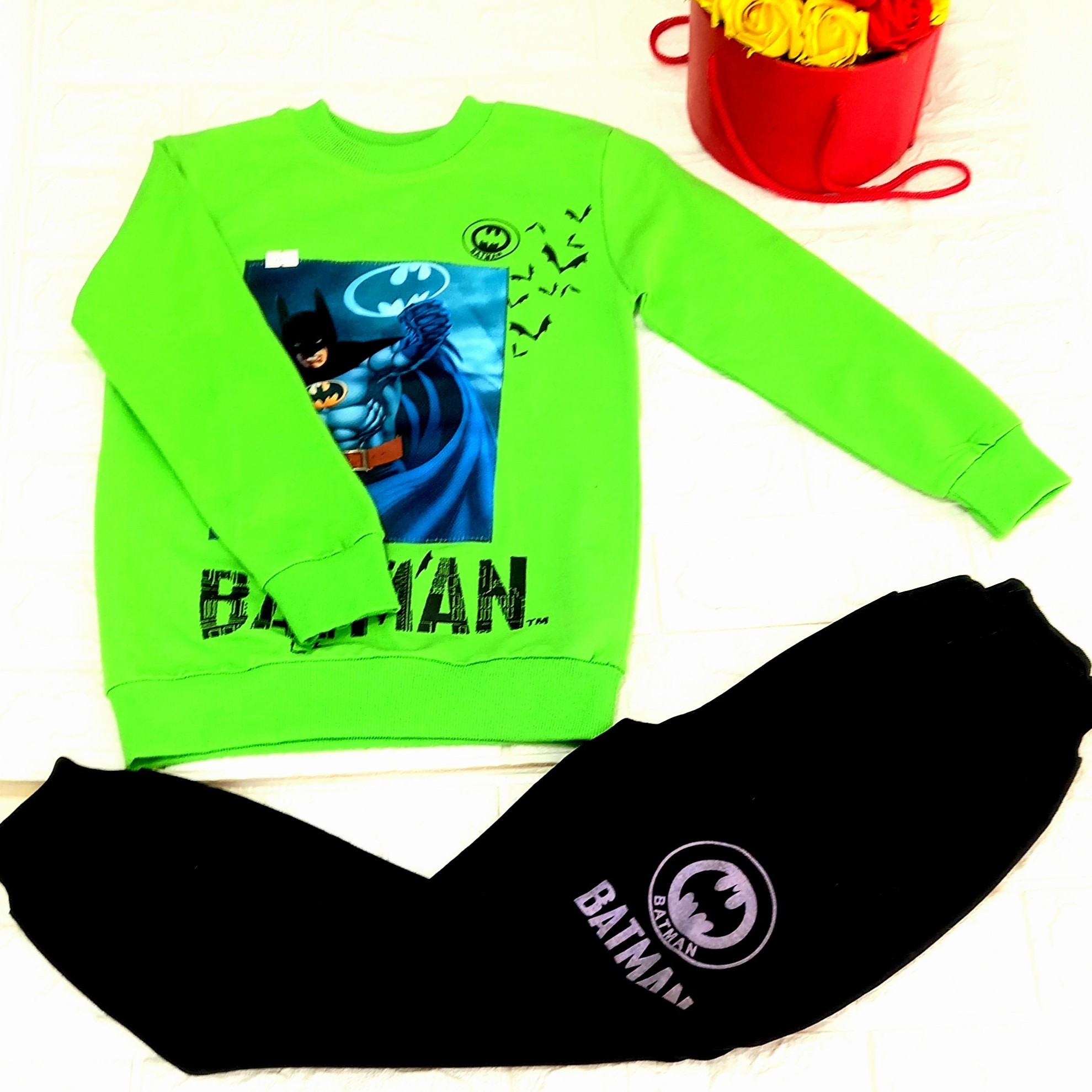 بلوز شلوارپسرانه طرح بت من باکیفیت بادوام بدون آب رفتگی بدون پرز 