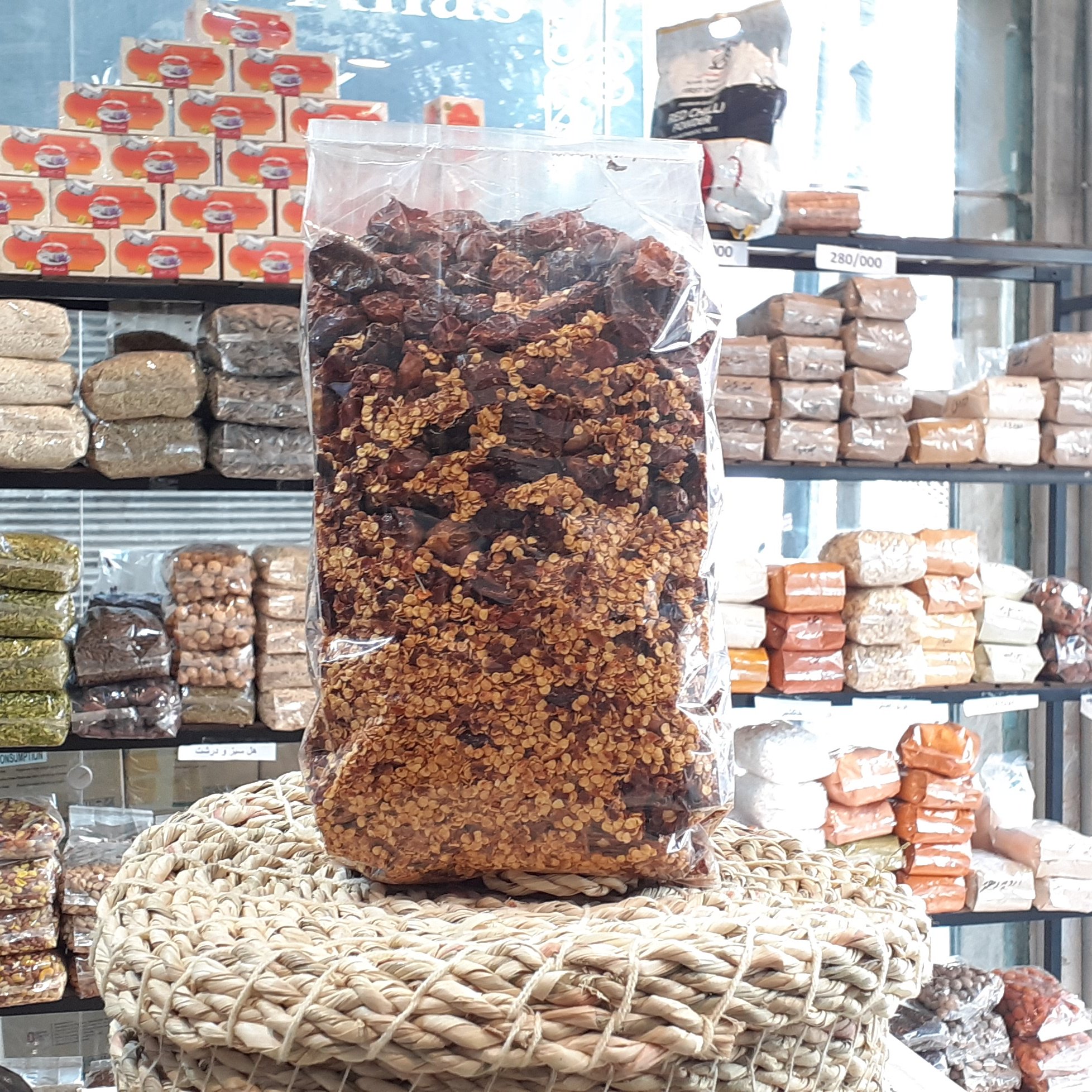 فلفل عنابی نیم کیلویی 