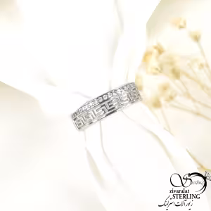 انگشتر برند ژوپینگ نگین دار طرح ورساج کد 8039