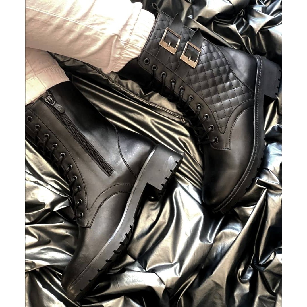 بوت مدل بندی با جنس چرم درجه یک