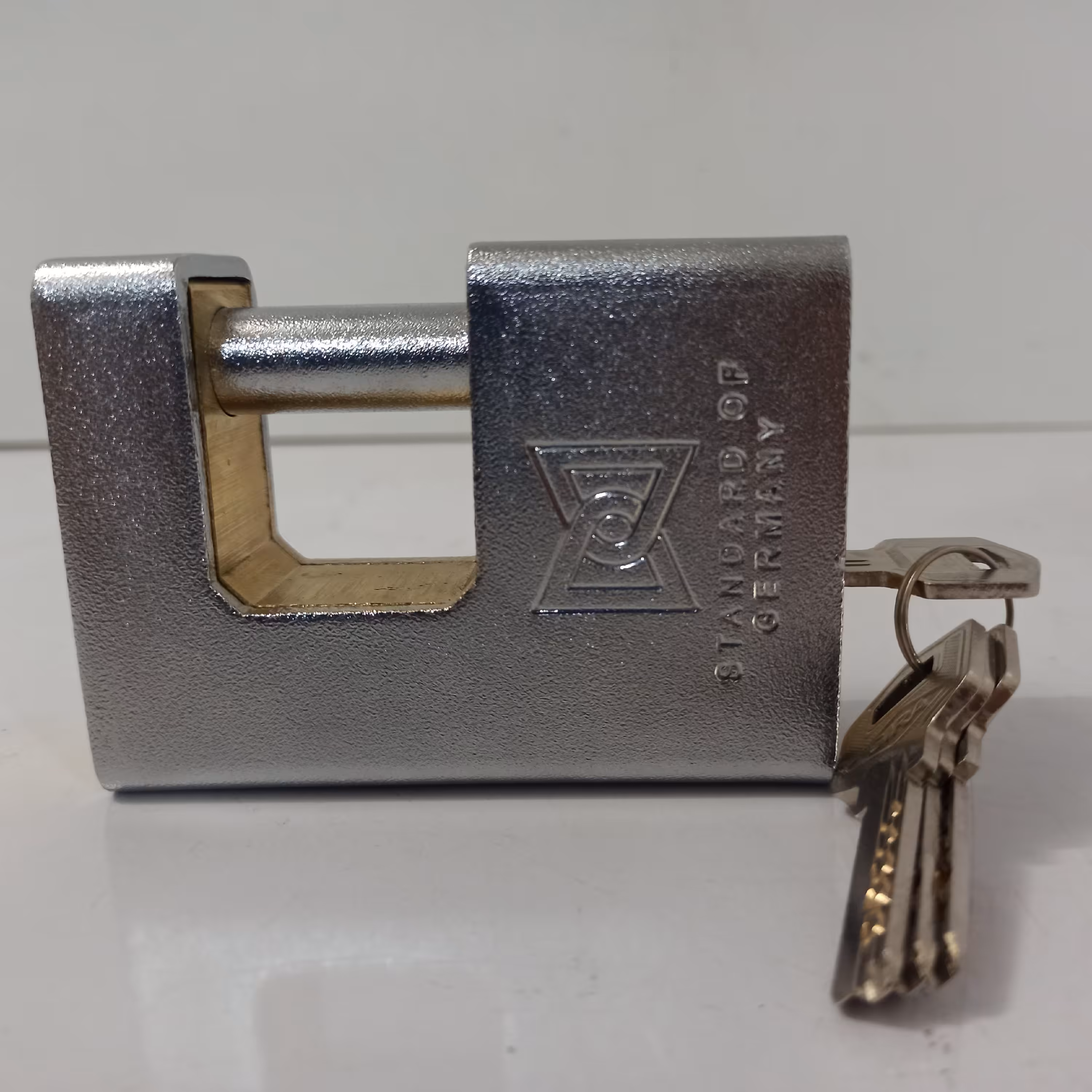 قفل کتابی روکش دار گیرا کد039 ساخت ایران باکیفیت