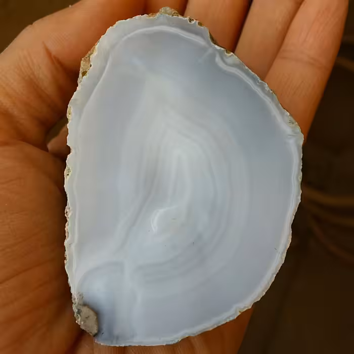 اسلایس سنگ راف عقیق سلیمانی 3بعدی عمق دار بسیار دیدنی کاملا طبیعی زیبا
 محشر
با قابلیت ساخت چندین نگین خارق العاده