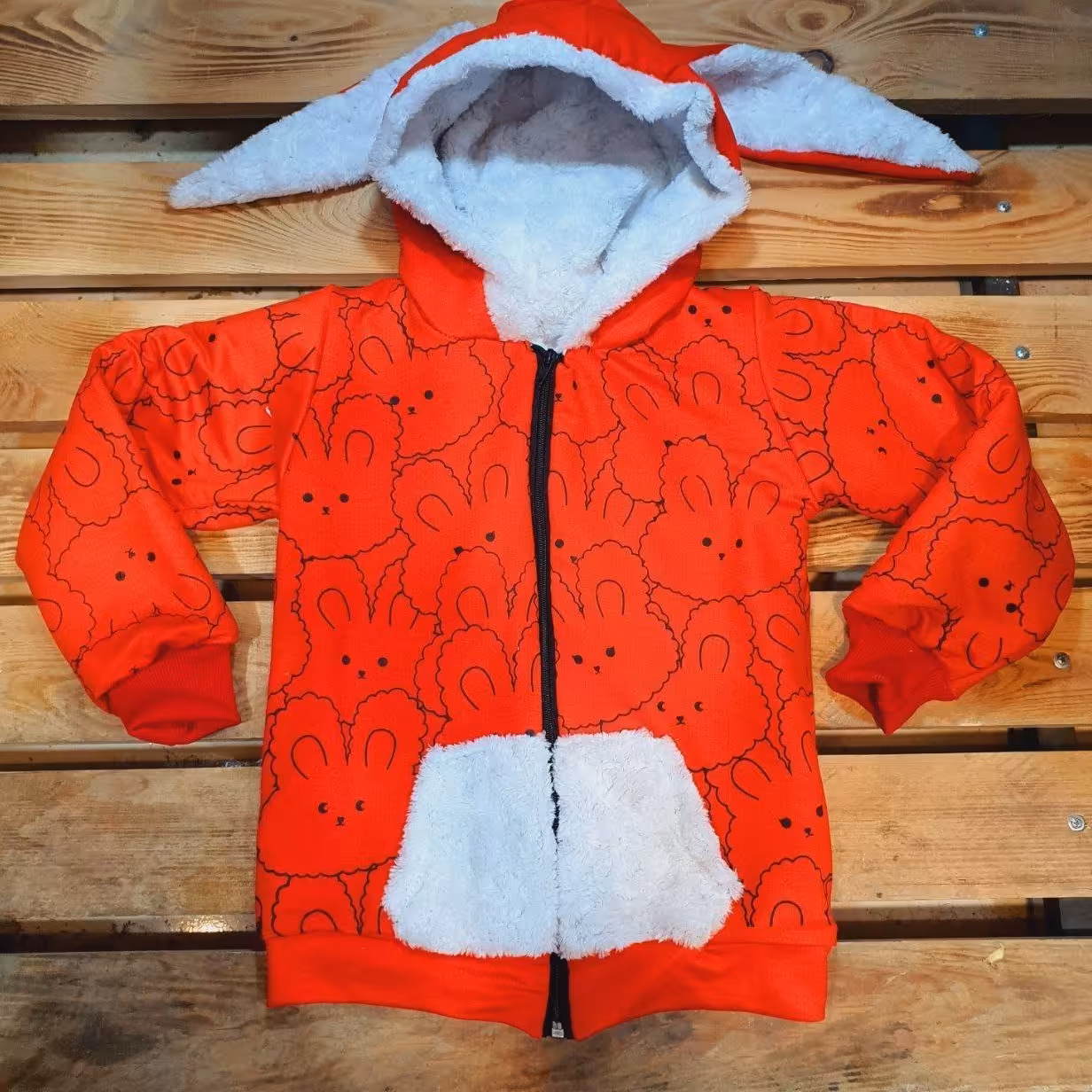 سویشرت داخل خز ببیی بره ناقلا