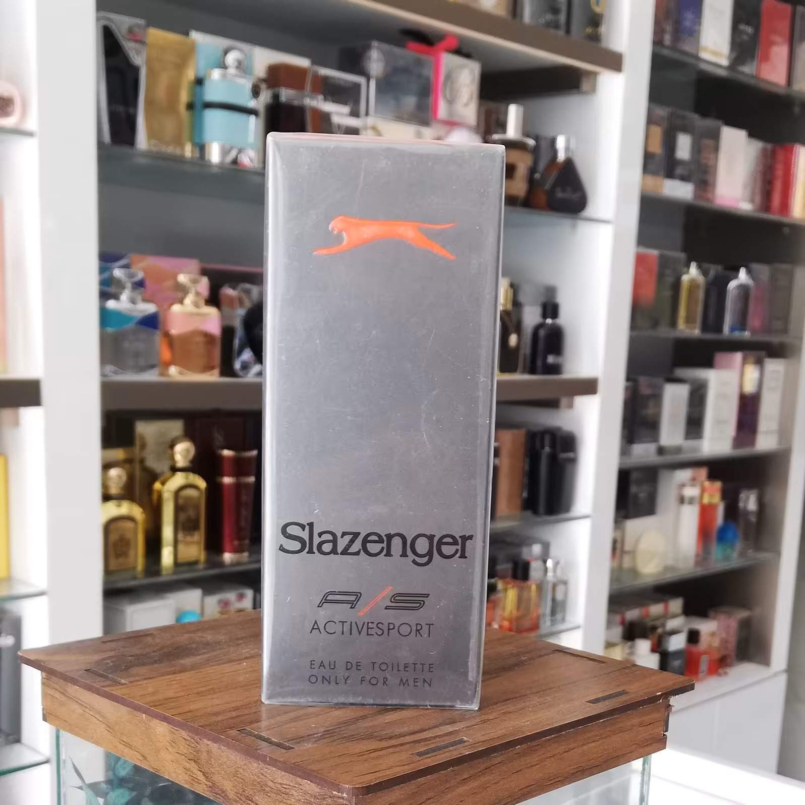 عطر ادکلن اسلازنگر اکتیو اسپرتSlazenger Active Sport Blue Spray for Men 125ml 