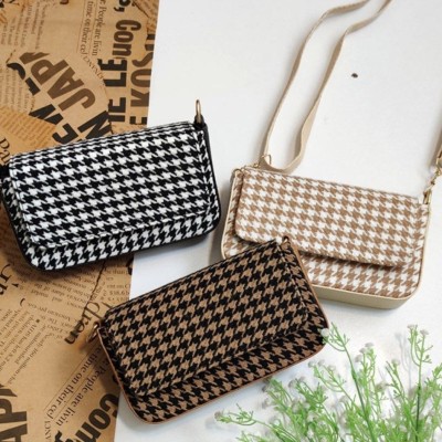 کیف پاسپورتی پیچازی