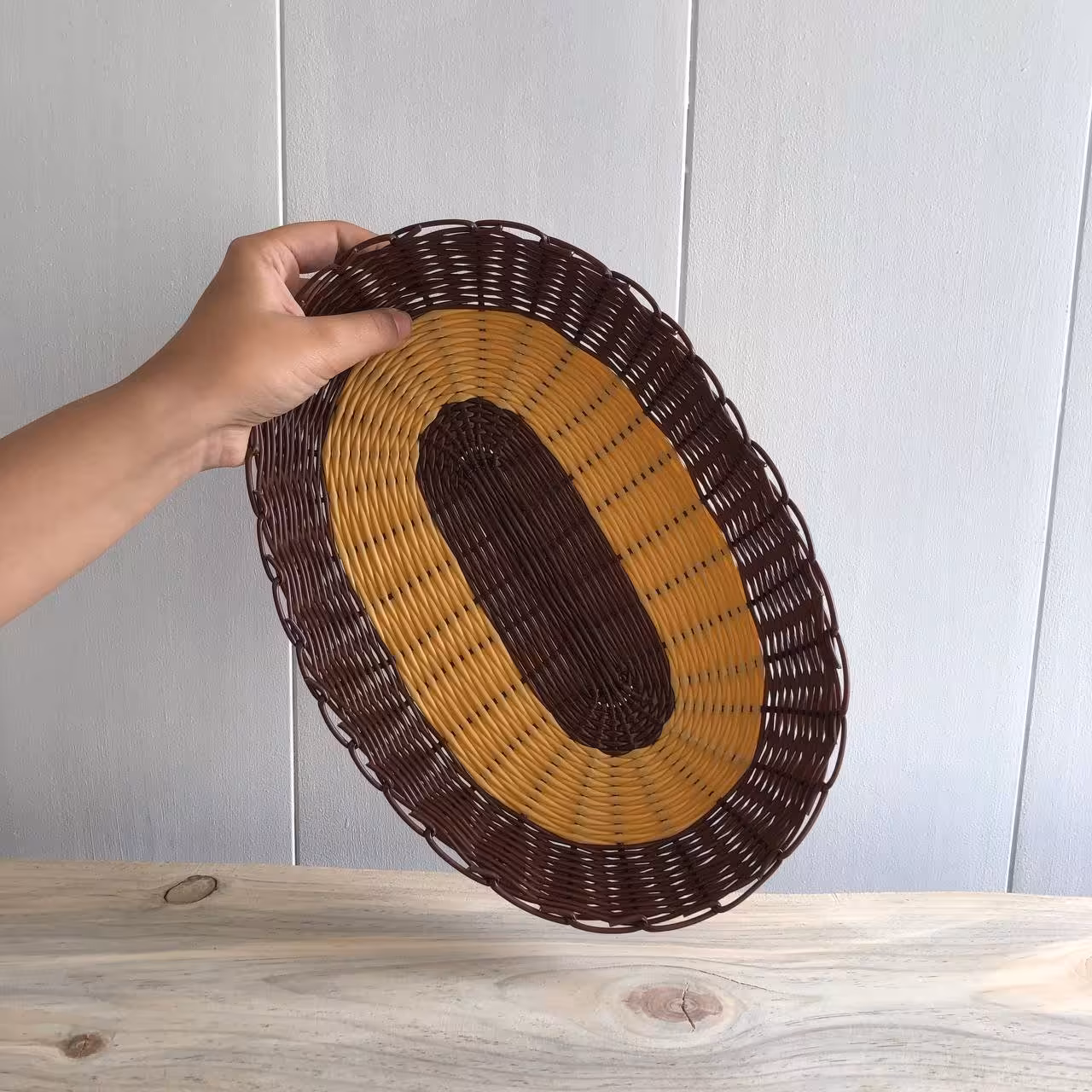 سبد نان دستبافت ارغوان مدل آذین 