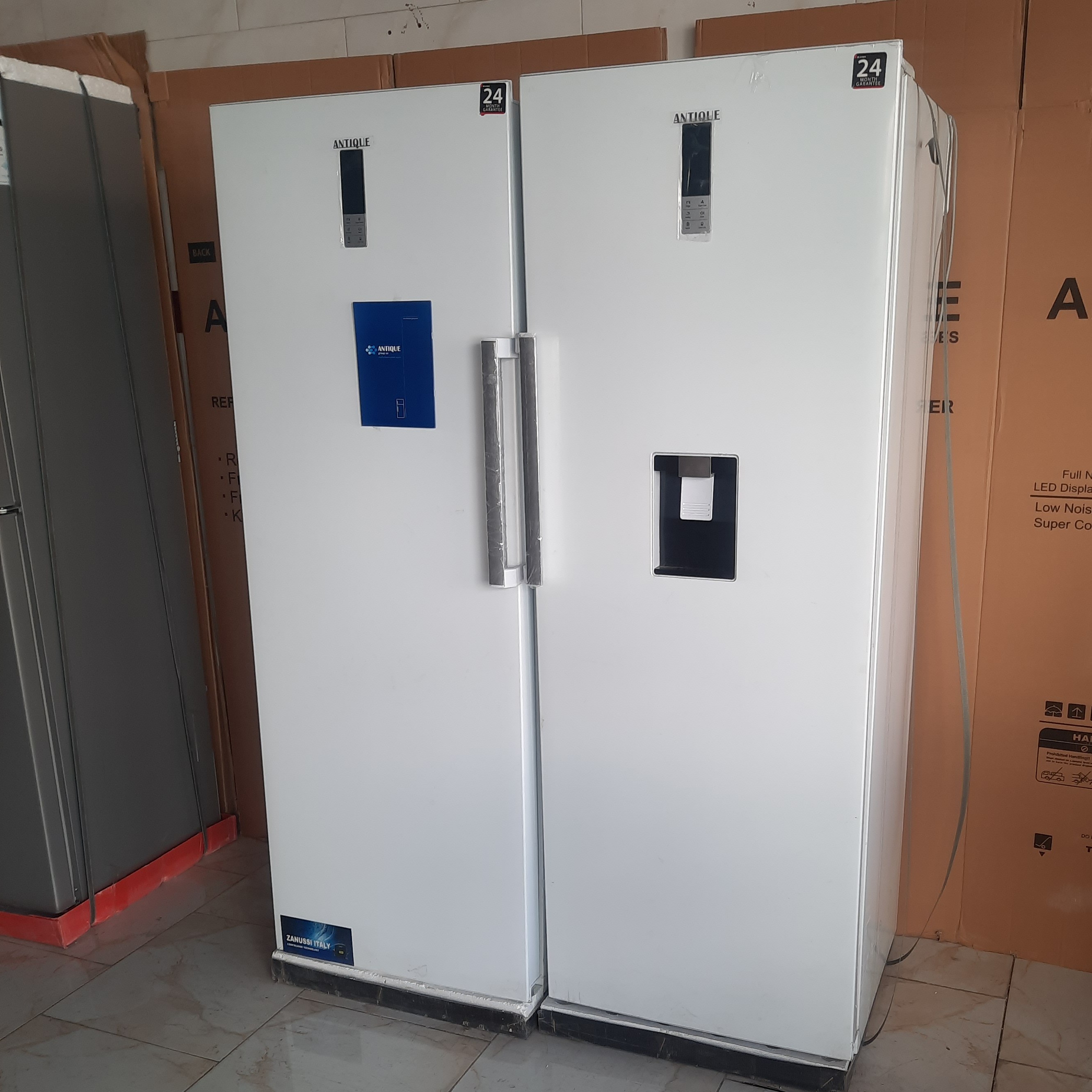 یخچال فریزر دوقلو 40 فوت آنتیک ANTIQUE دیجیتالی بدون برفک مدل F65-R65