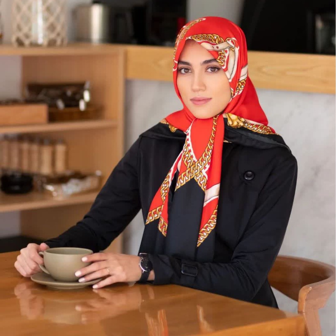 روسری ابریشم توئیل پشت رنگی