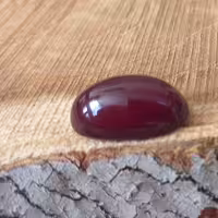 نگین عقیق کبدی پر رنگ وابدار