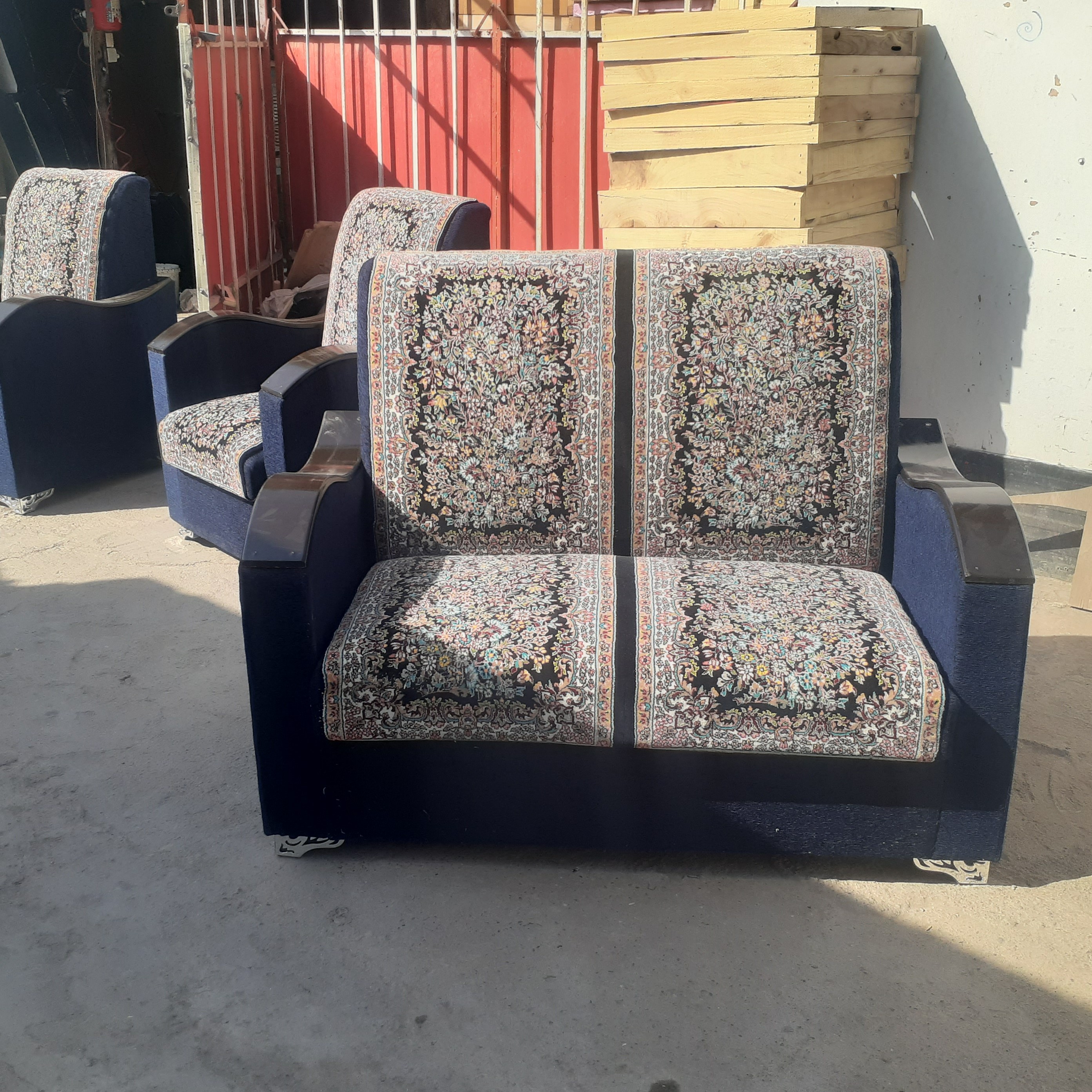 مبل قالی
