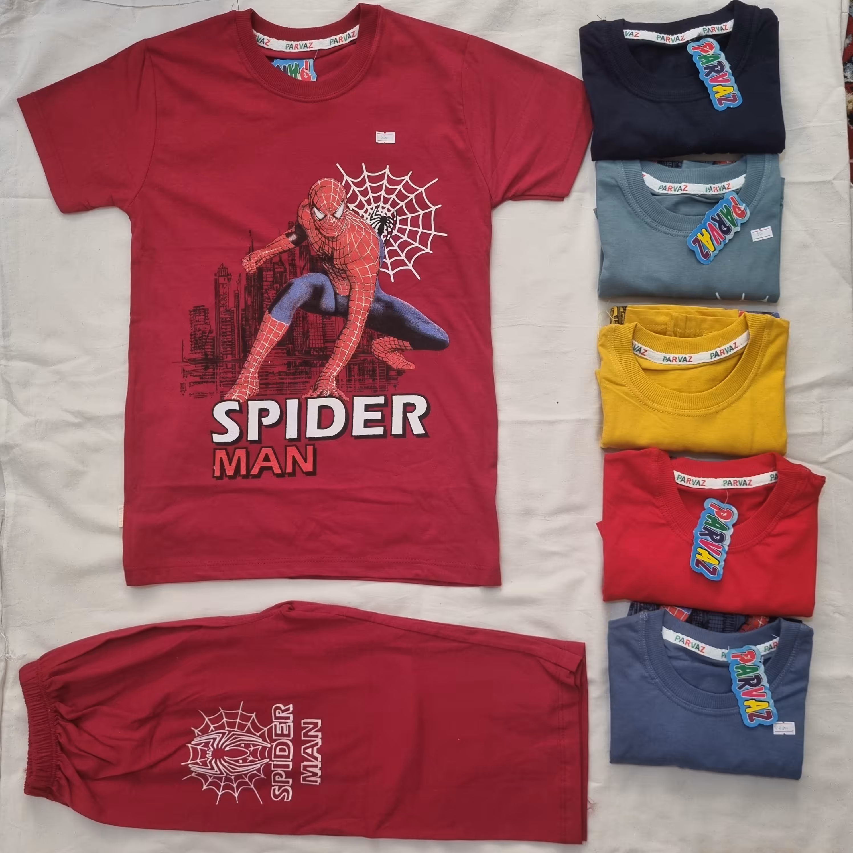 ست بلوز شلوار پسرانه تیشرت و شلوارک ست بچگانه طرح اسپایدرمن سایز 60 جنس  نخ پنبه اعلا رنگبندی و تنخور عالی