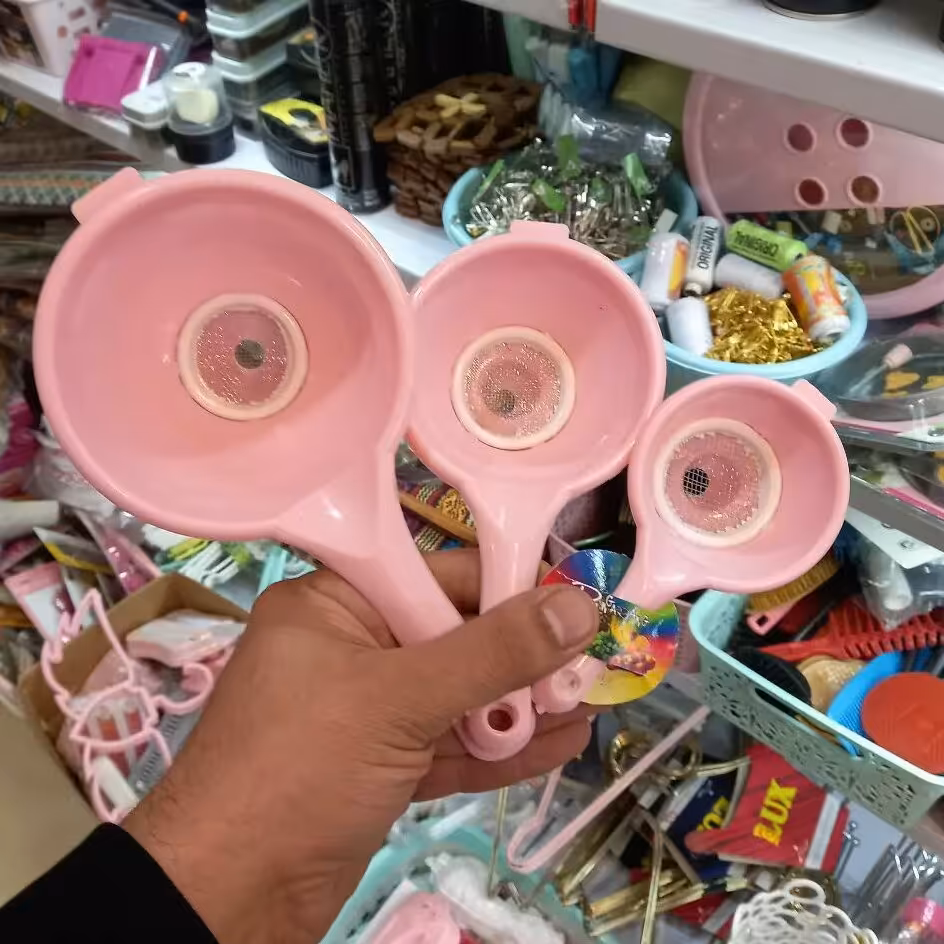 قیف سه عددی صافی دار موجود در پلاسکو دهقان