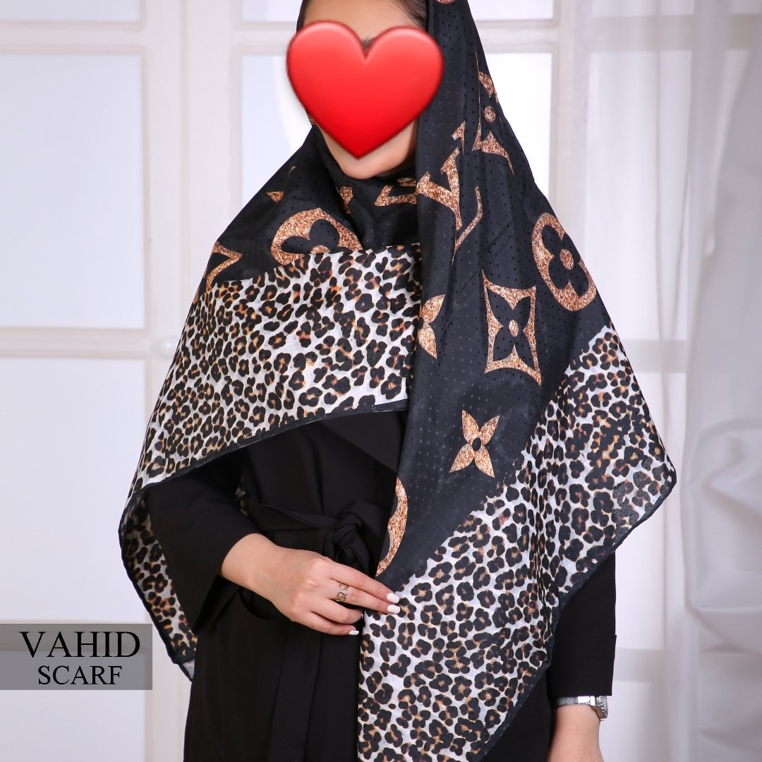 روسری دست دوز حاشیه پلنگی