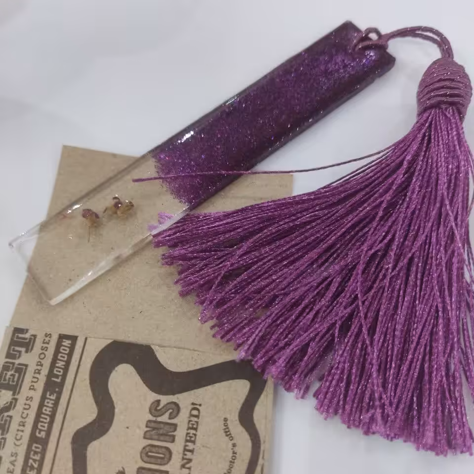 بوک مارک رزینی 