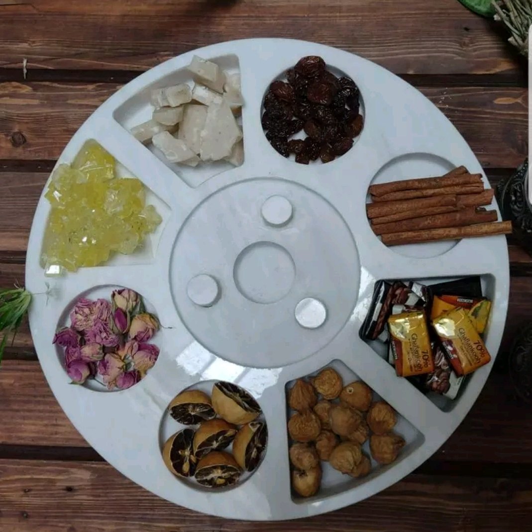 سینی گرد وارمر دار (به دلیل نامعلوم بودن هزینه پستی ارسال رایگان نیست)