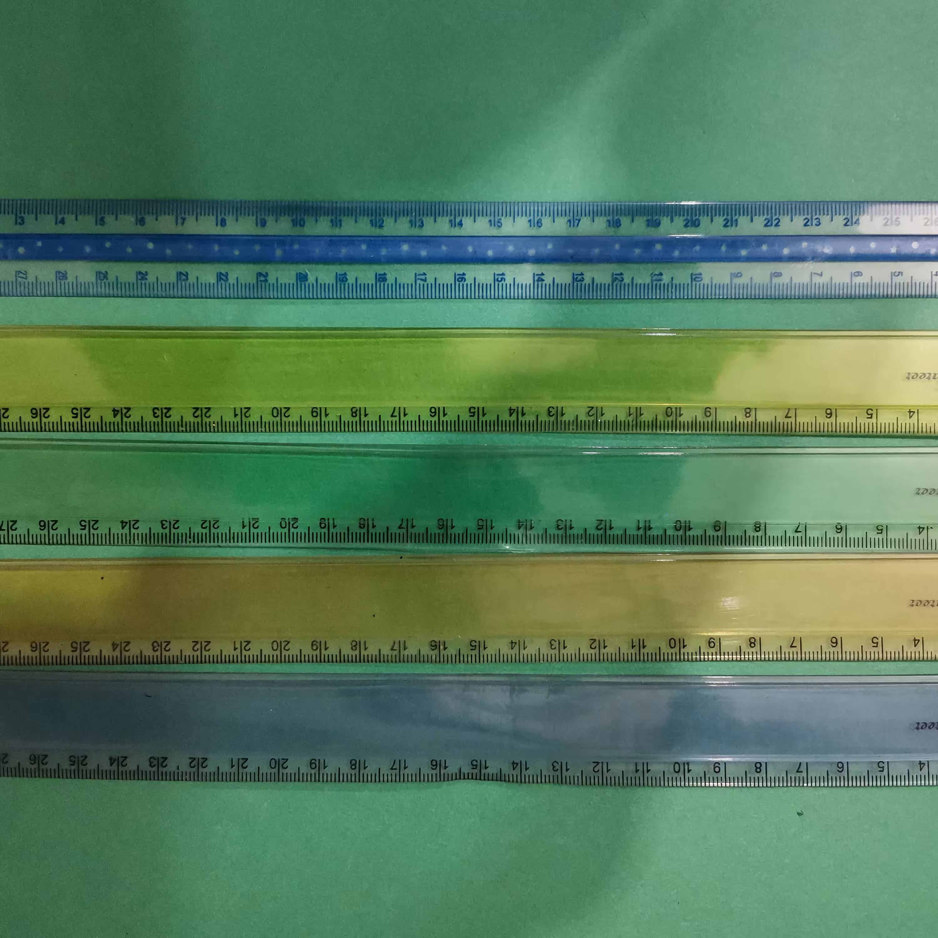 خط کش 30 سانتی معمولی 