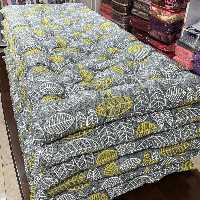 تشک زمینی سنتی هالو یک نفره سایز 90 در 180 طرح پارچه انتخابی است 