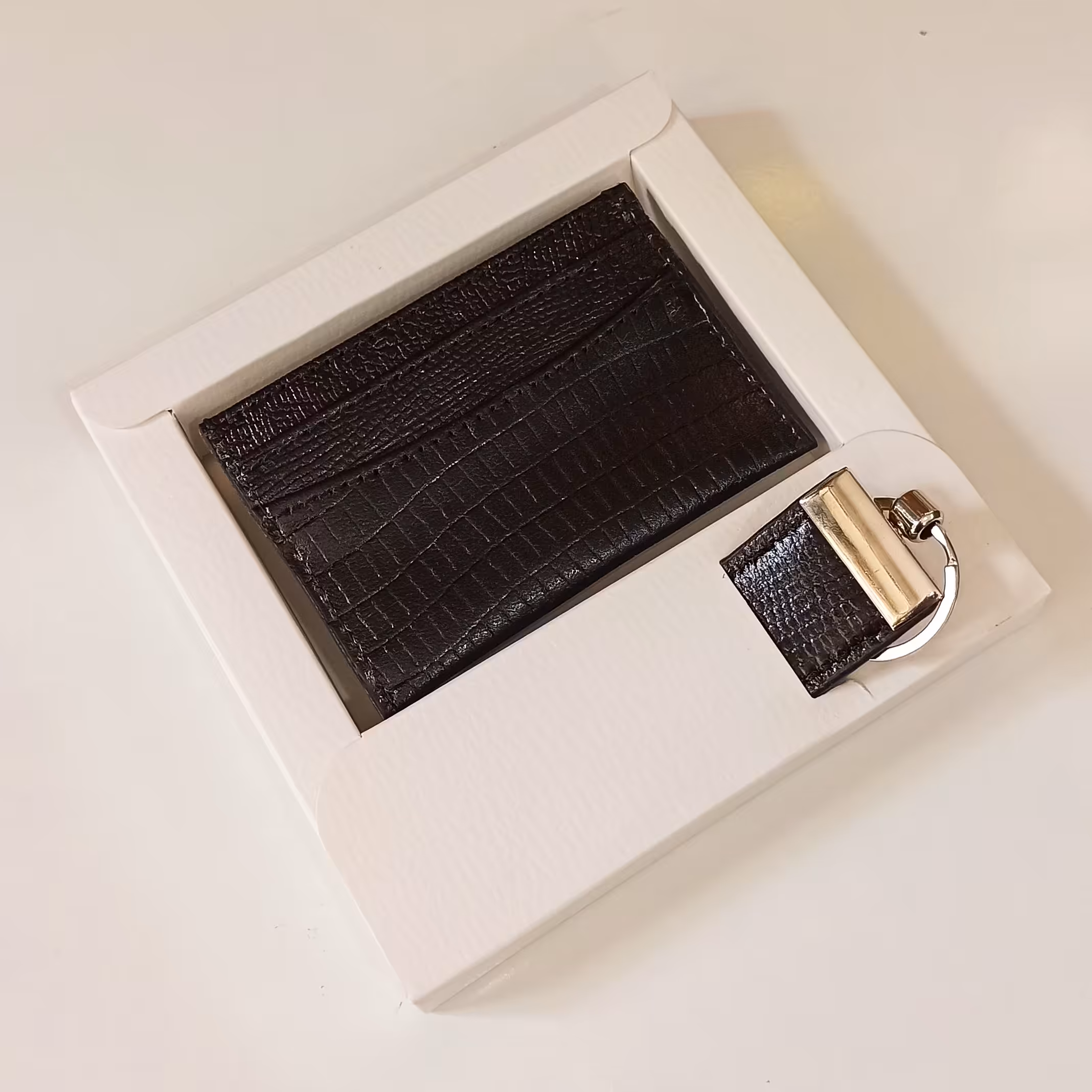 پک هدیه و تبلیغات ست کیف پول و جاسوییچی