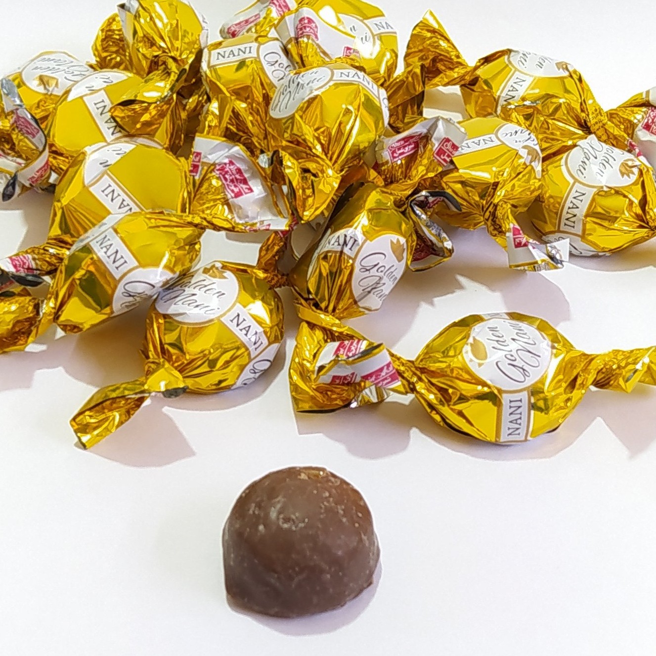 شکلات مغزدارشیرین عسل