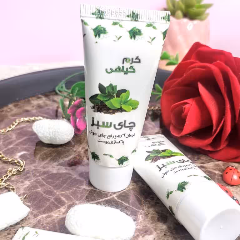 کرم گیاهی چای سبز
