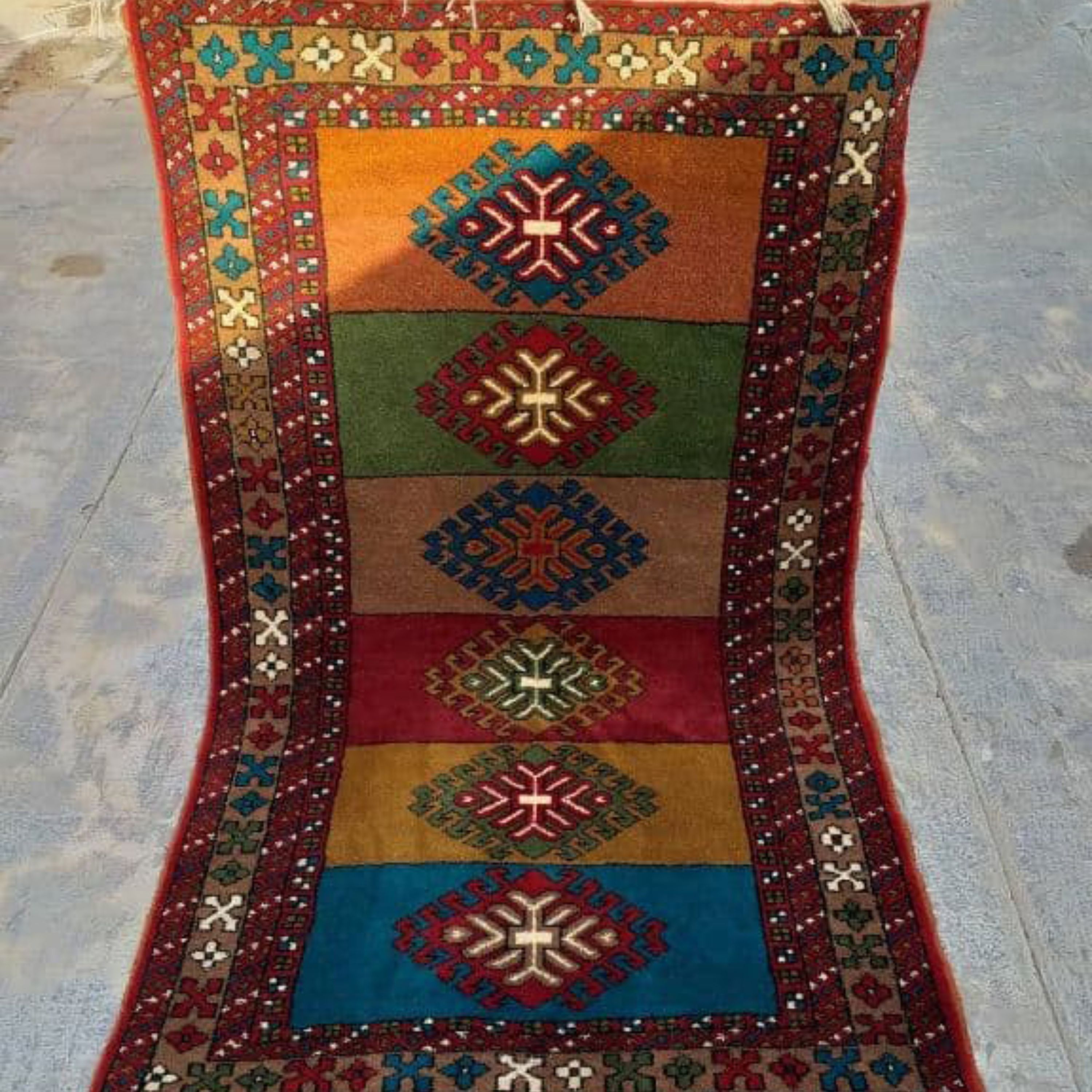 قالی دستباف ترکمن