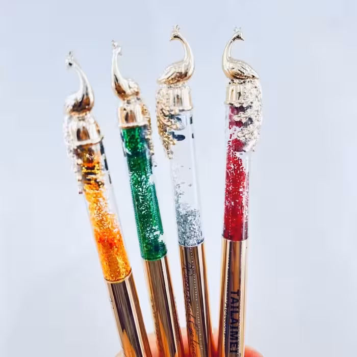 خط چشم ماژیکی طرح طاووس تایلامی
کاملا مشکی و مات
طراحی بسیار زیبا و خاص
ضد آب
بدون ریزش اطراف چشم
آکواریومی وپر طرفدار