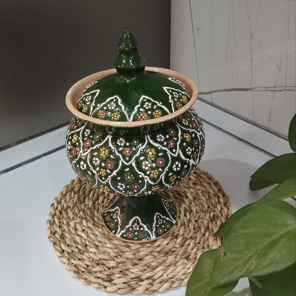 شکلات خوری پایه دار  درب دار میناکاری شده   