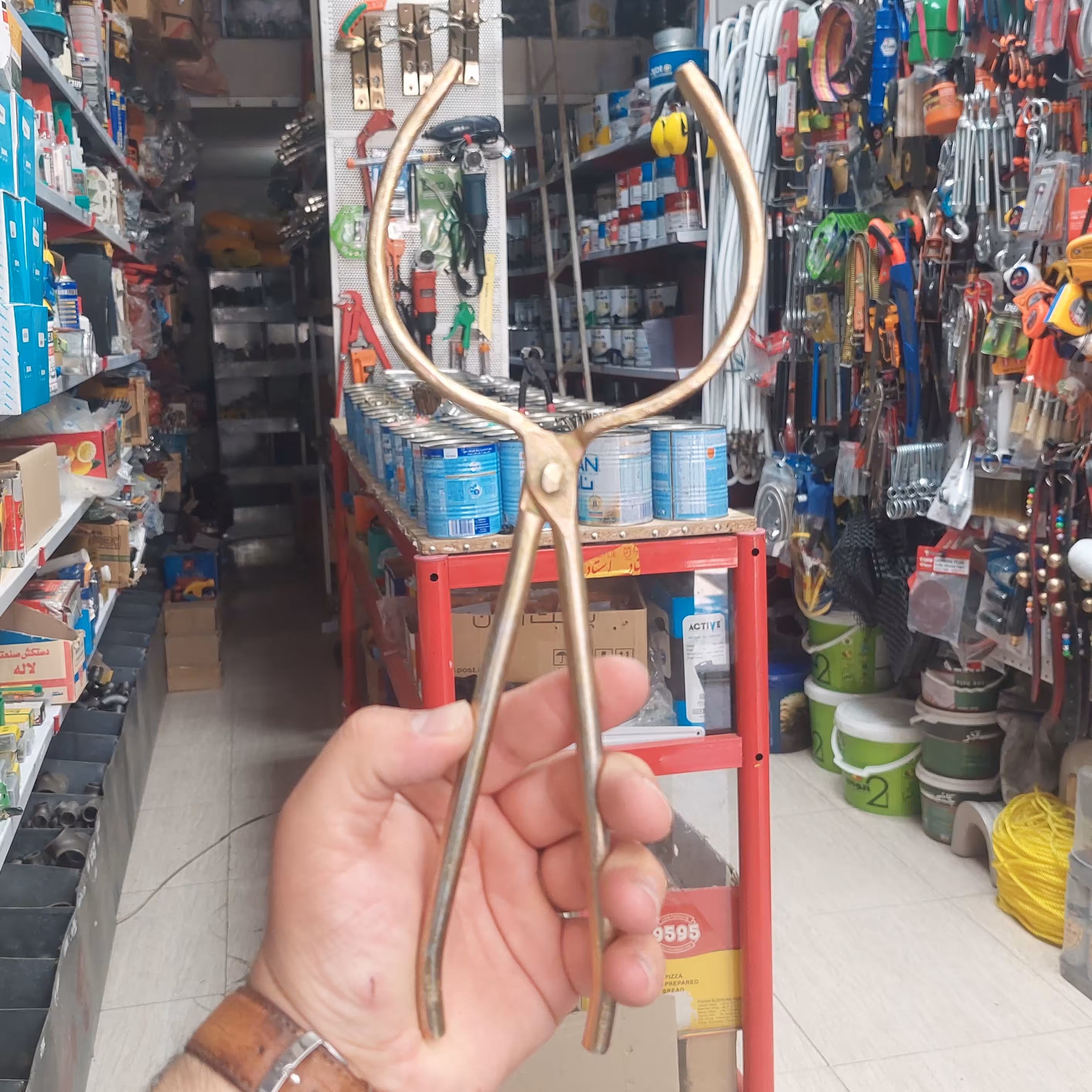 دستگیره و گیره فلزی دست ساز دیزی و کتری مسافرتی 