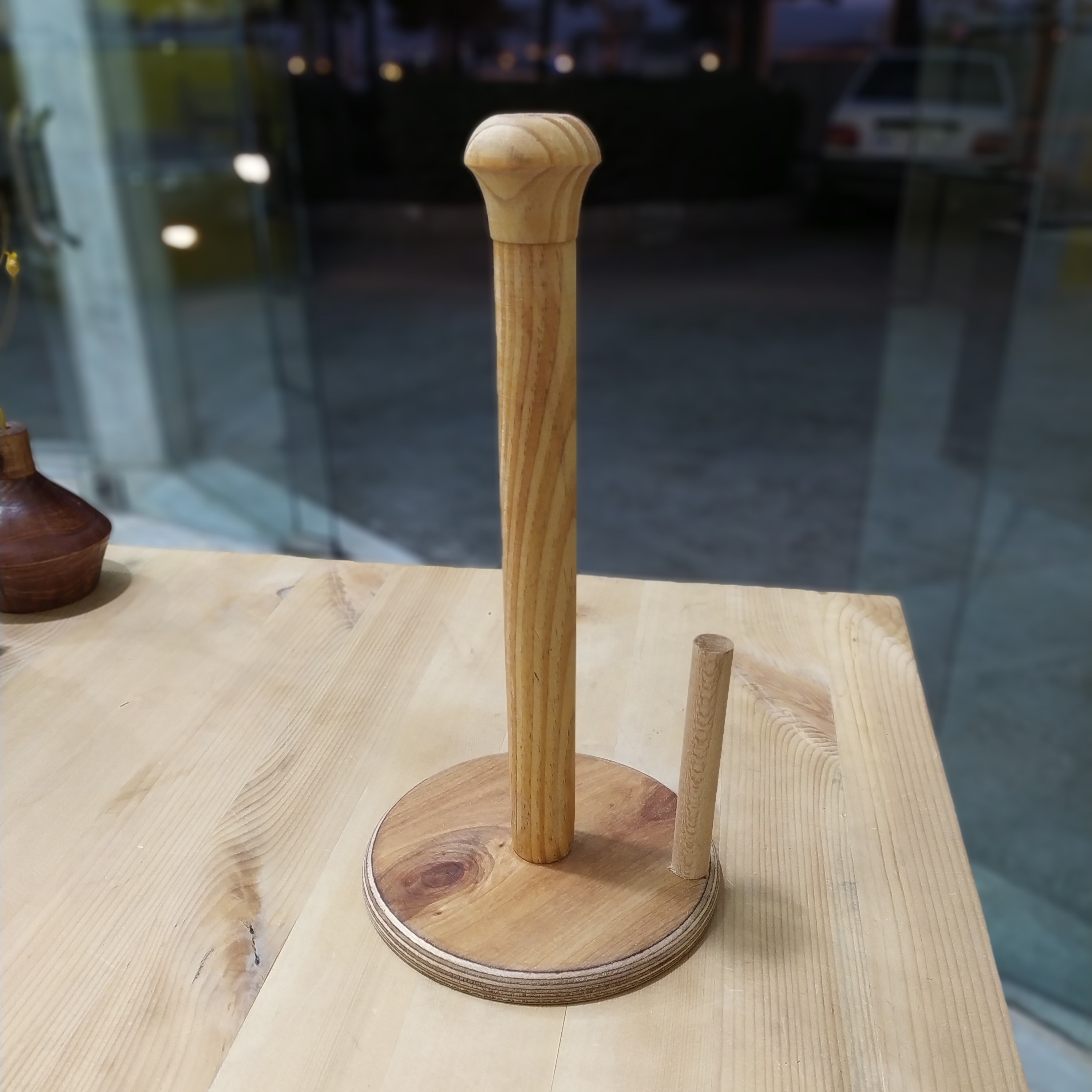 جا دستمال رولی چوبی