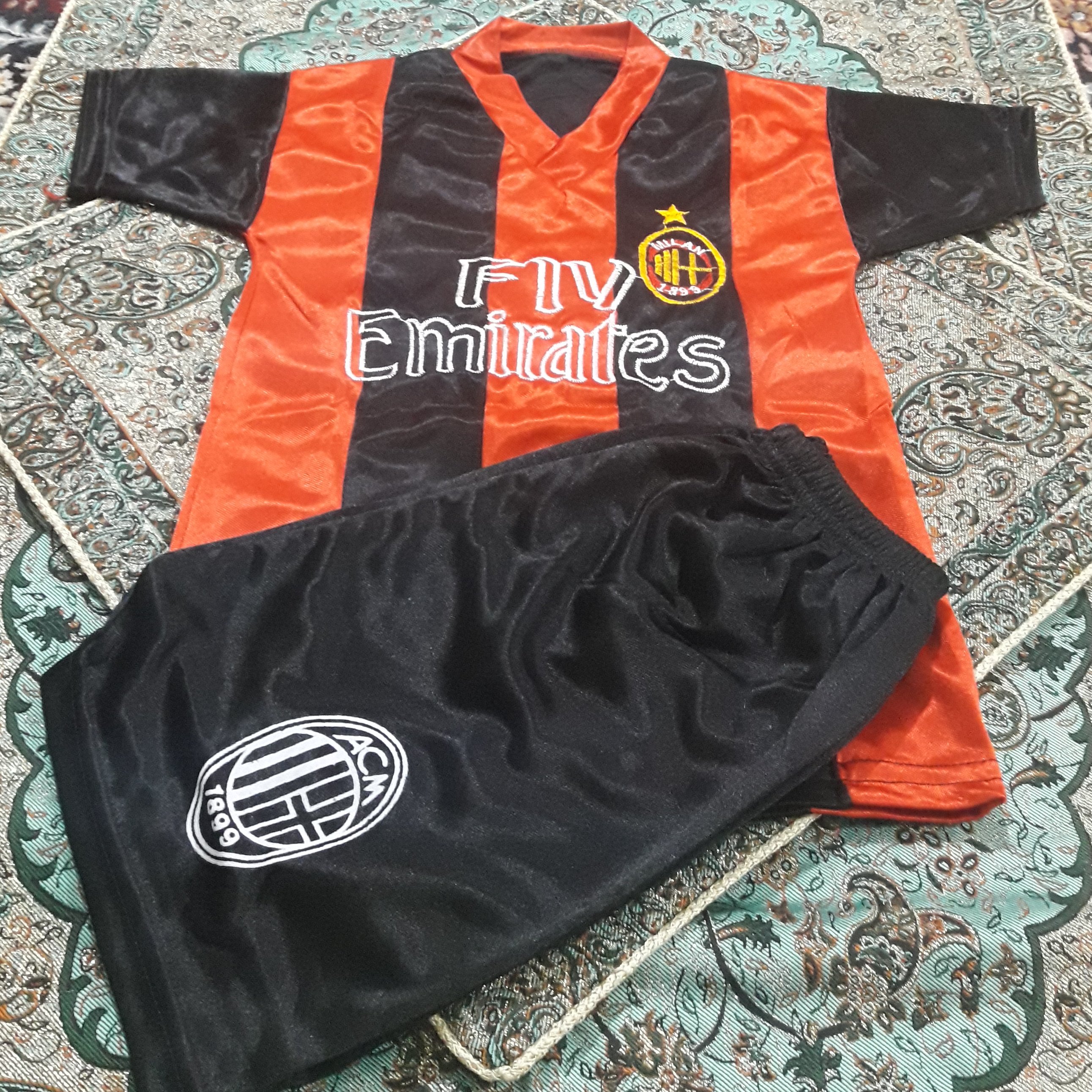 بلوزوشورت ورزشی