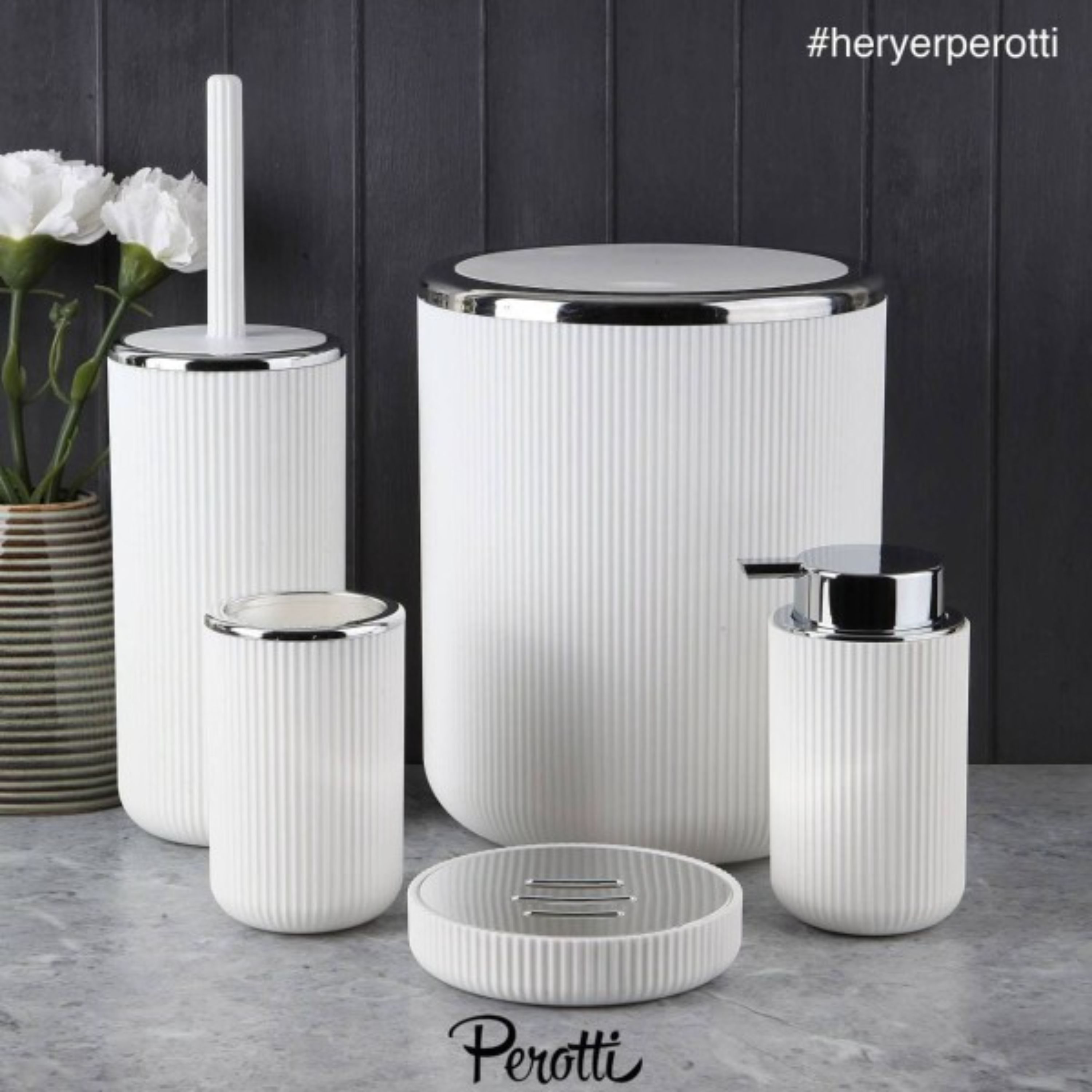 ست سرویس بهداشتی 5 تکه پروتی protti ترکیه رنگ کرم با لبه ی مسی 