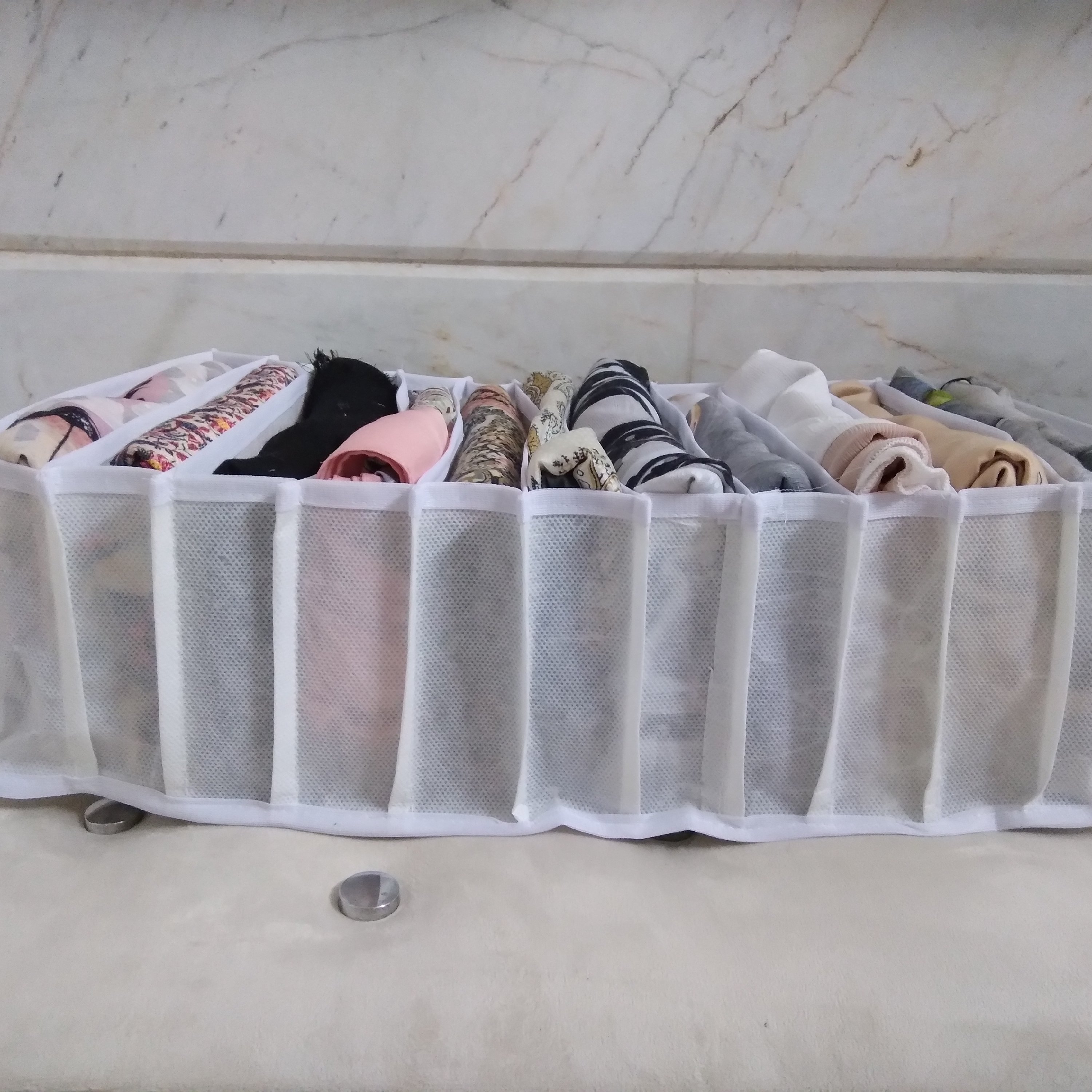 نظم دهنده کشو 11 خانه ابعاد 34×20 ارتفاع 12 دارای ایستایی مناسب در کشو