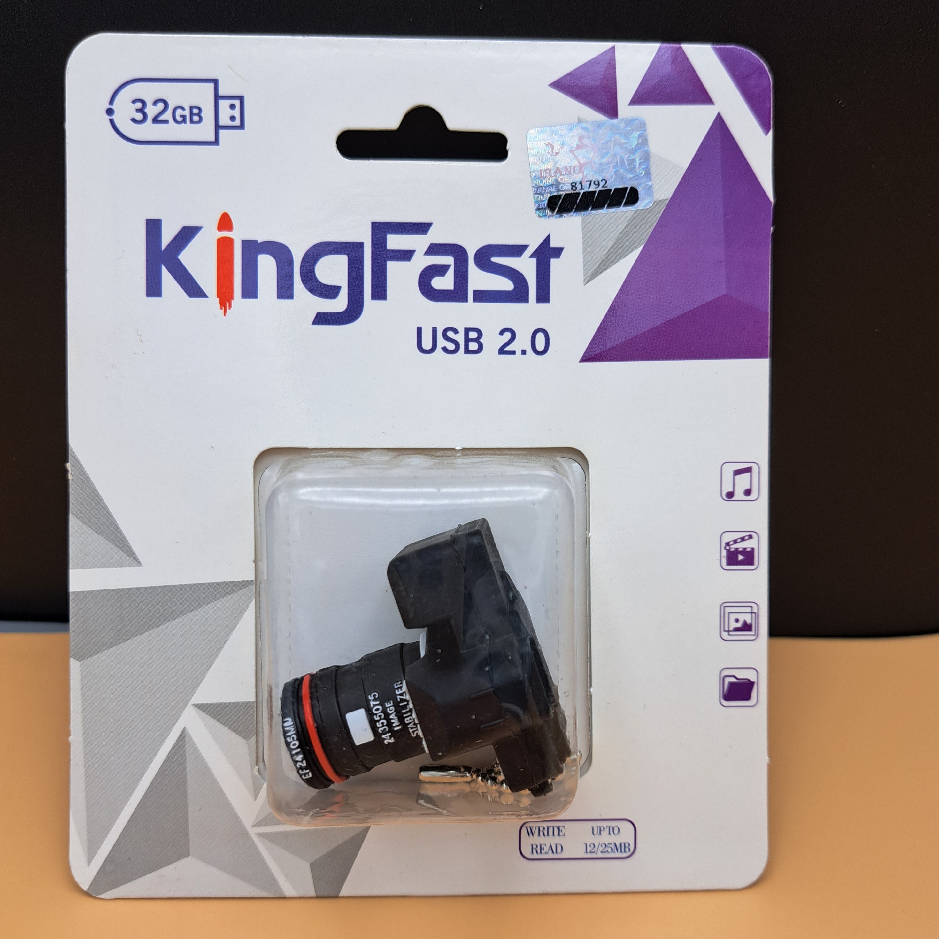 فلش عروسکی کینگ فست 32 گیگ   طرح دوربین عکاسی 