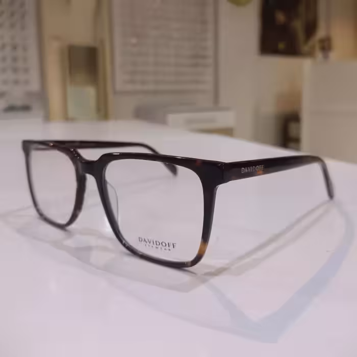 فریم عینک طبی کائوچویی شیک و خاص