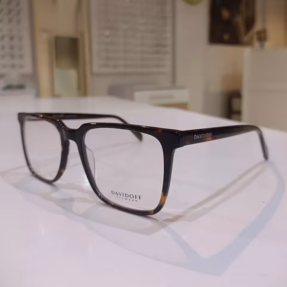 فریم عینک طبی کائوچویی شیک و خاص