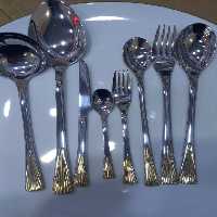 سرویس قاشق و چنگال 24 نفره دهنه اروپایی نیمه طلایی یونیک مدل 385g