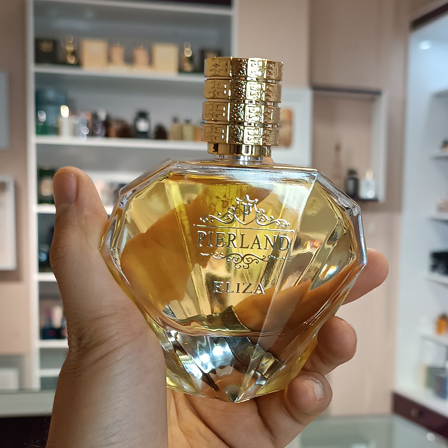 ادو پرفیوم زنانه پیرلند مدل ایفوریا  eliza حجم 100 میلی لیتر  مشابه ایفوریا

