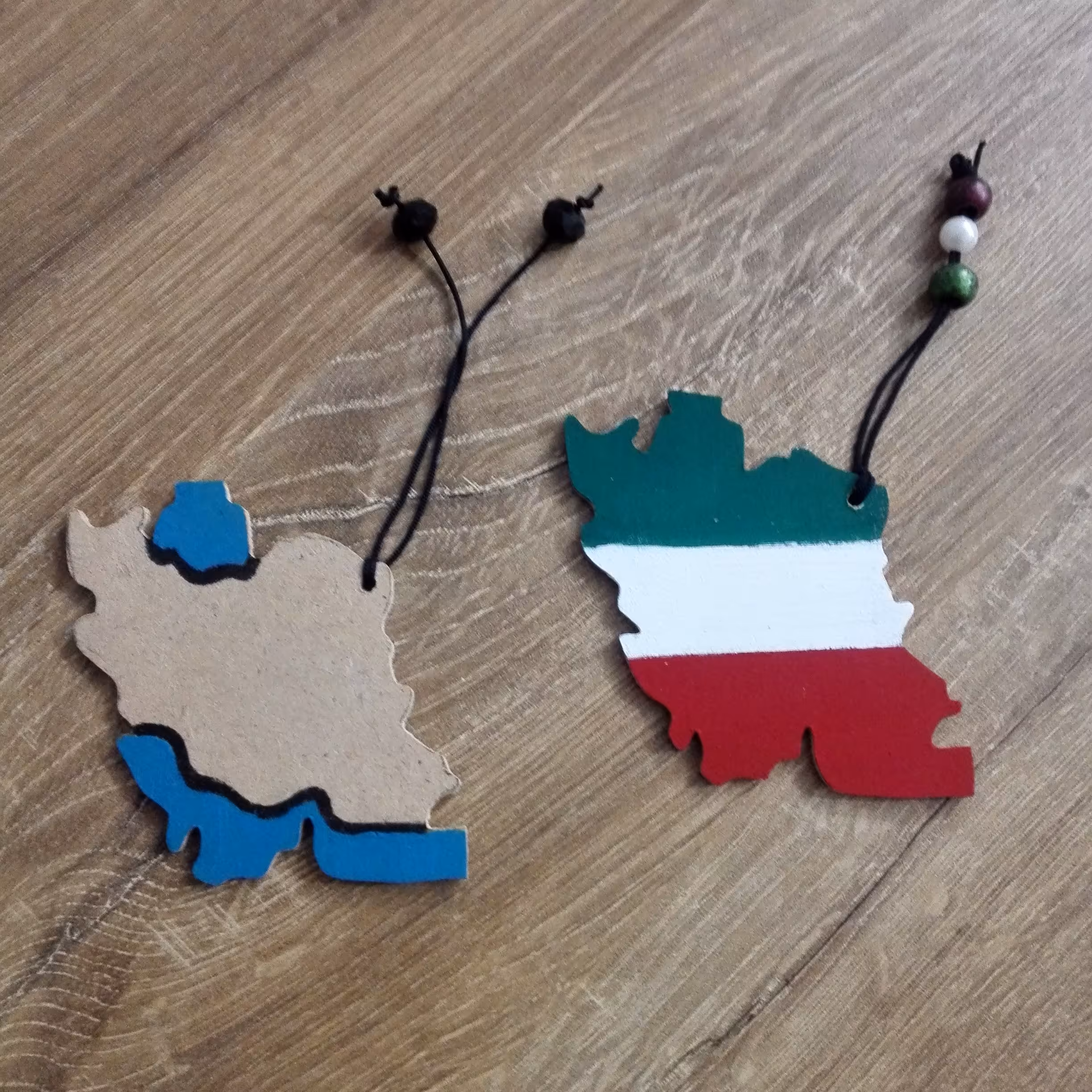 بوکمارک چوبی در طرح و اندازه متفاوت